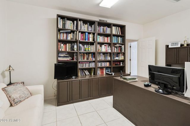 9505 E SUNRIDGE Drive, Sun Lakes, AZ 85248