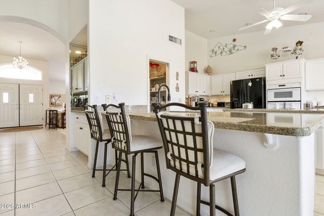 9505 E SUNRIDGE Drive, Sun Lakes, AZ 85248