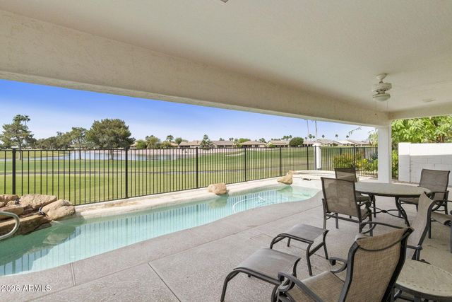 9505 E SUNRIDGE Drive, Sun Lakes, AZ 85248