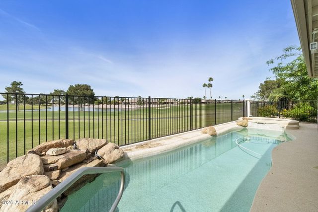 9505 E SUNRIDGE Drive, Sun Lakes, AZ 85248