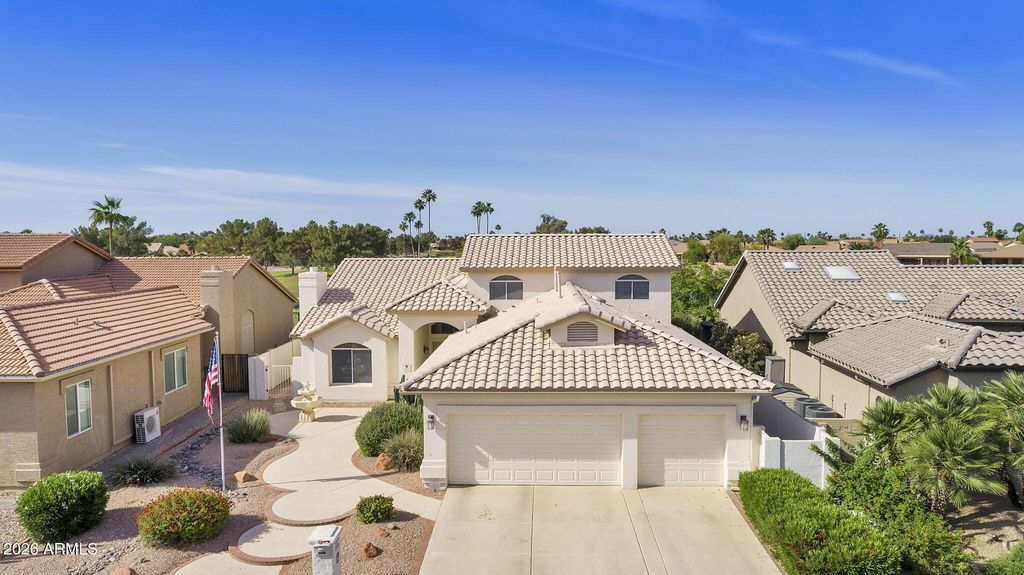 Image 2 of property listing at 9505 E SUNRIDGE Drive, Sun Lakes, AZ 85248
