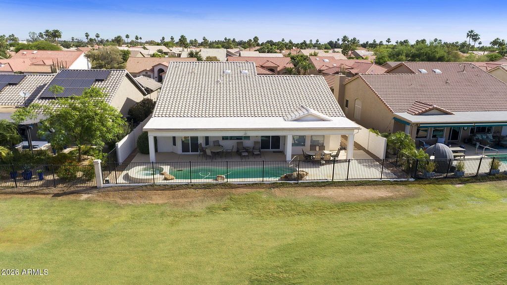 Image 3 of property listing at 9505 E SUNRIDGE Drive, Sun Lakes, AZ 85248