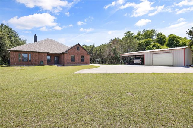 425 Indian Mountain Court, Granbury, TX 76048