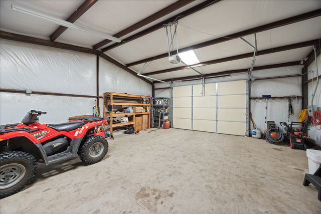 425 Indian Mountain Court, Granbury, TX 76048