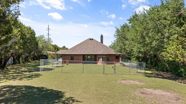 425 Indian Mountain Court, Granbury, TX 76048