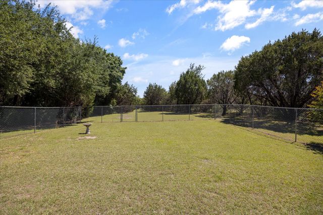 425 Indian Mountain Court, Granbury, TX 76048