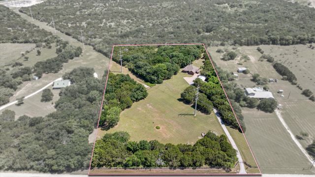 425 Indian Mountain Court, Granbury, TX 76048