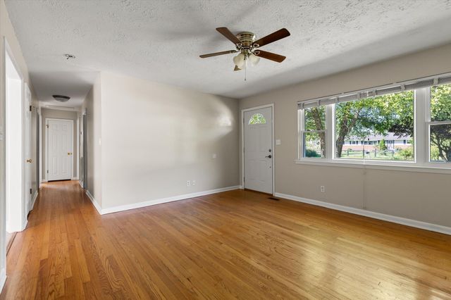 311 Browntown Road, Chattanooga, TN 37415