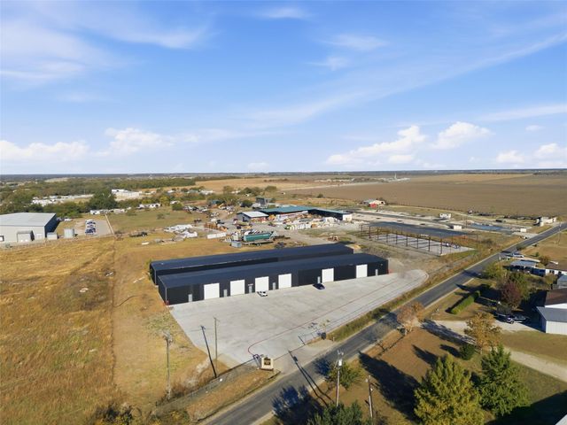 141 Mustang Road 300, Waxahachie, TX 75165