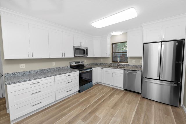 4084 THE FENWAY, Mulberry, FL 33860