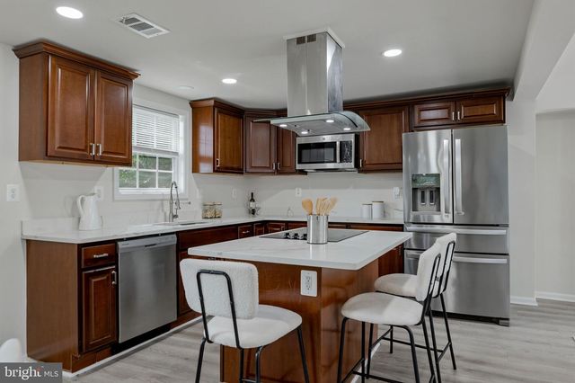 3710 26TH AVE, Temple Hills, MD 20748