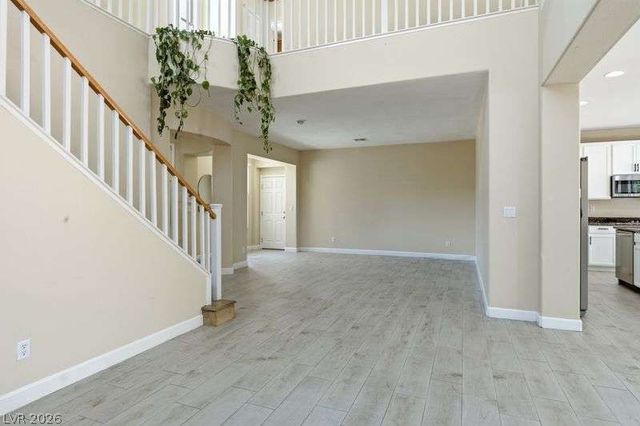 10464 Calico Pines Avenue, Las Vegas, NV 89135