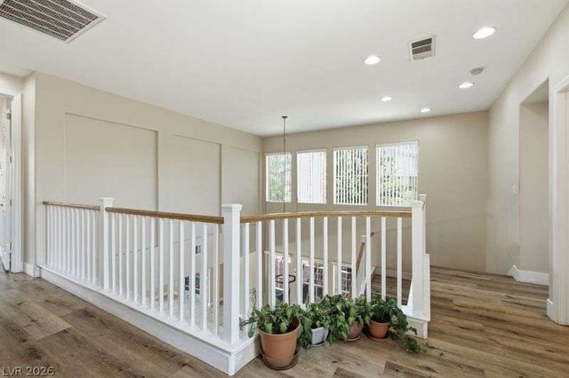 10464 Calico Pines Avenue, Las Vegas, NV 89135