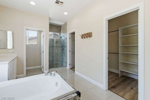 10464 Calico Pines Avenue, Las Vegas, NV 89135