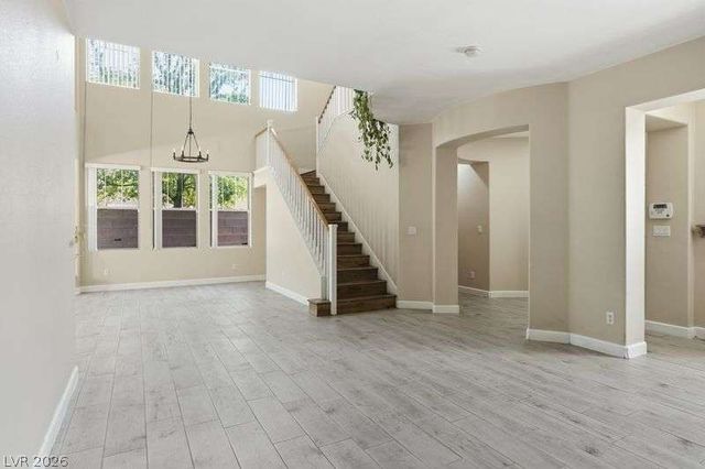 10464 Calico Pines Avenue, Las Vegas, NV 89135