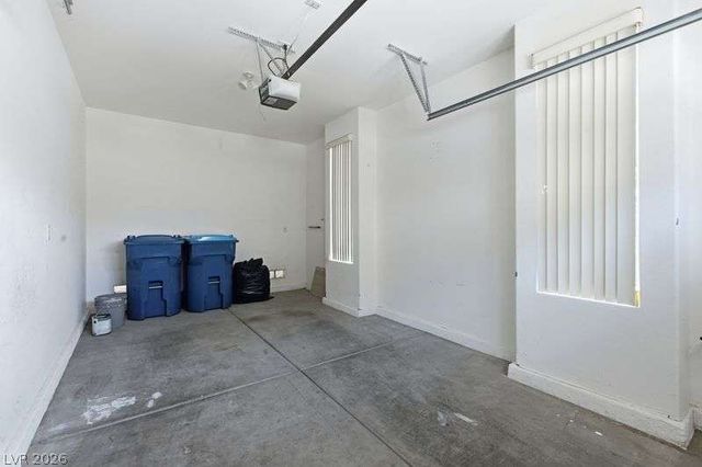 10464 Calico Pines Avenue, Las Vegas, NV 89135