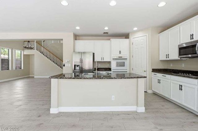 10464 Calico Pines Avenue, Las Vegas, NV 89135
