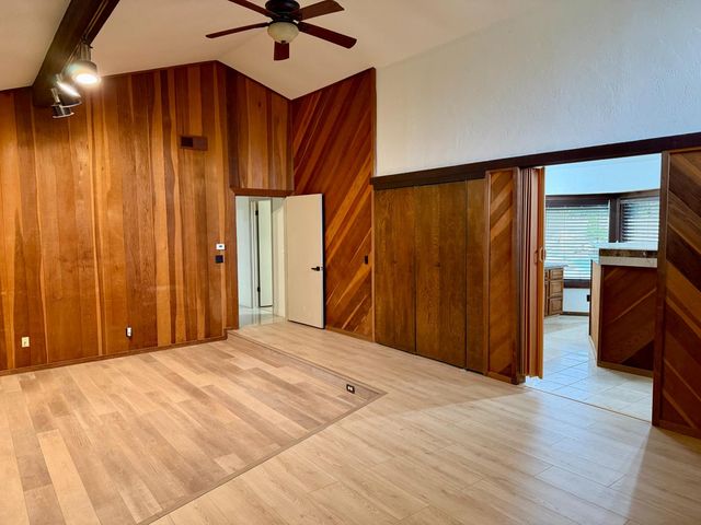 1320 W Alluvial Avenue, Fresno, CA 93711