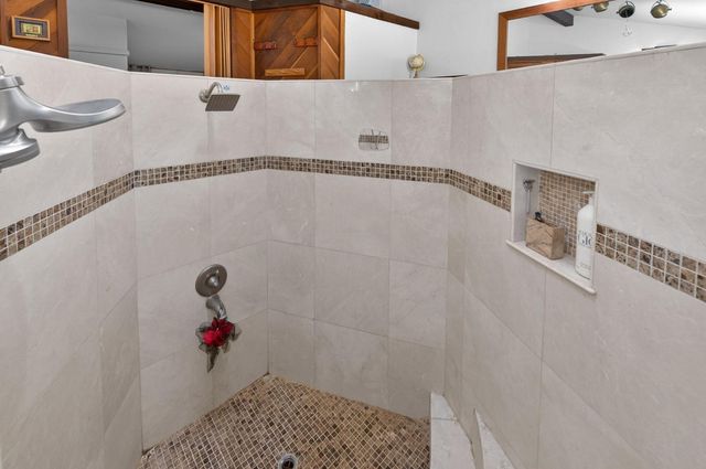 1320 W Alluvial Avenue, Fresno, CA 93711