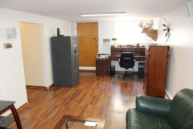 3444 E Pineview Drive, Dexter, MI 48130