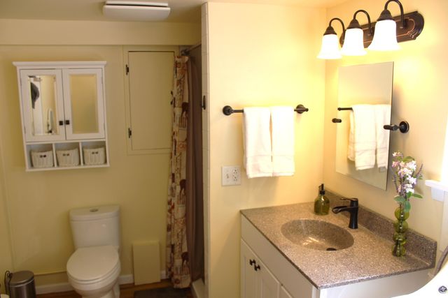 3444 E Pineview Drive, Dexter, MI 48130