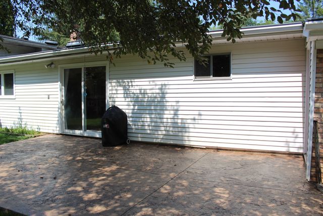 3444 E Pineview Drive, Dexter, MI 48130