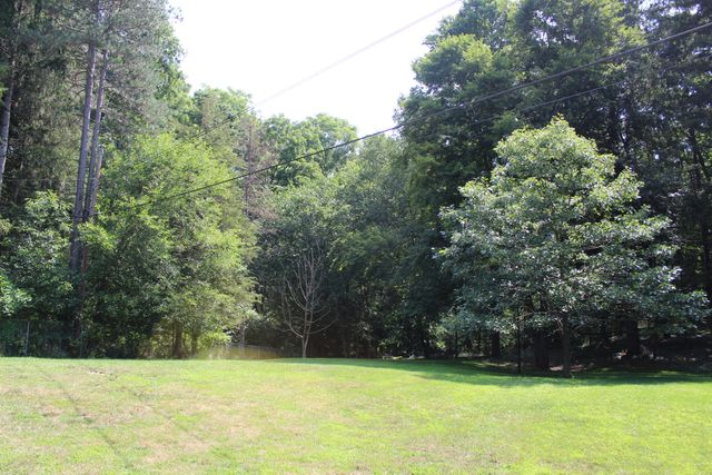 3444 E Pineview Drive, Dexter, MI 48130