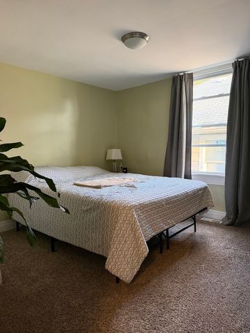 825 N Butrick Street, Waukegan, IL 60085