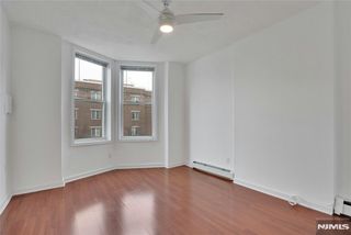 811 Montgomery Street 201, Jersey City, NJ 07306