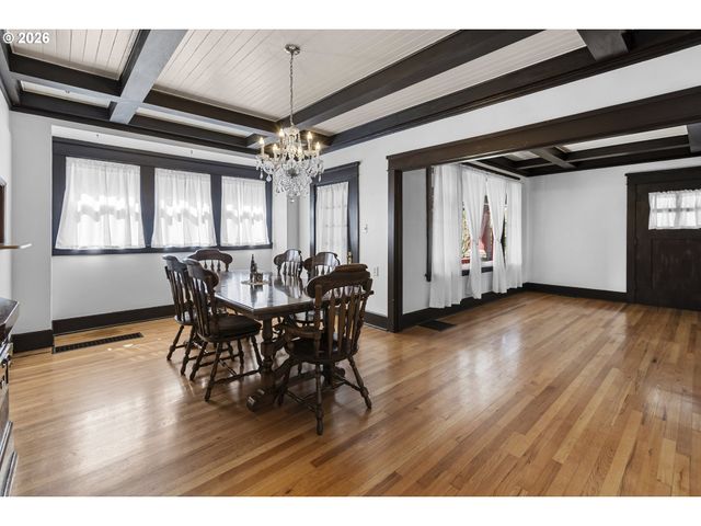 2534 Ne 44TH Ave, Portland, OR 97213