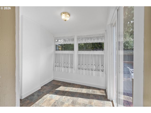 2534 Ne 44TH Ave, Portland, OR 97213