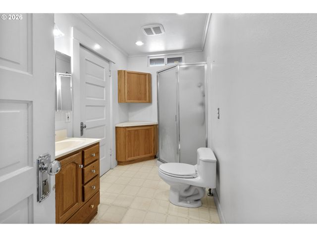 2534 Ne 44TH Ave, Portland, OR 97213