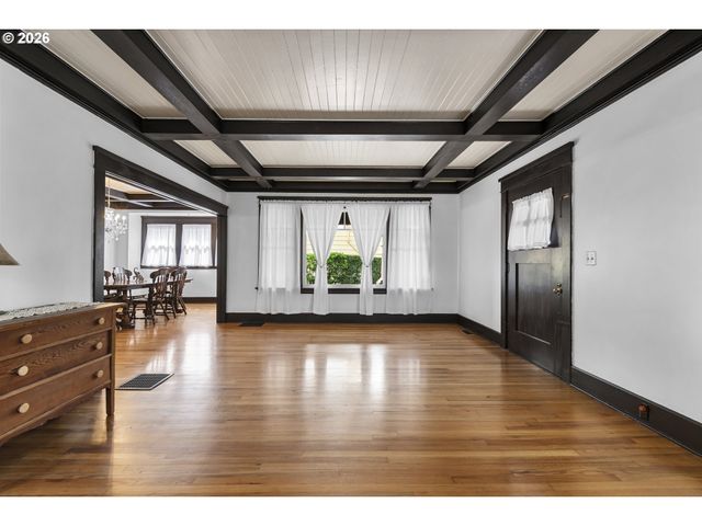 2534 Ne 44TH Ave, Portland, OR 97213