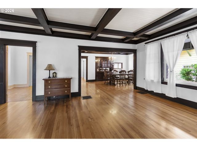 2534 Ne 44TH Ave, Portland, OR 97213