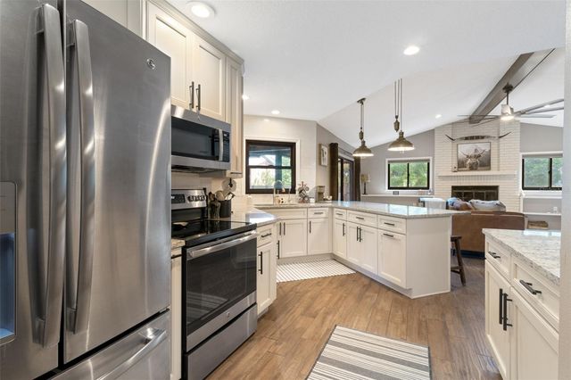 10911 VICTORIA ARBOR WAY, Temple Terrace, FL 33617