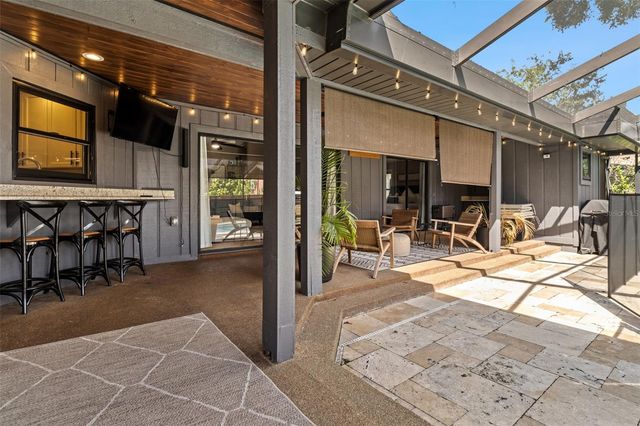 10911 VICTORIA ARBOR WAY, Temple Terrace, FL 33617