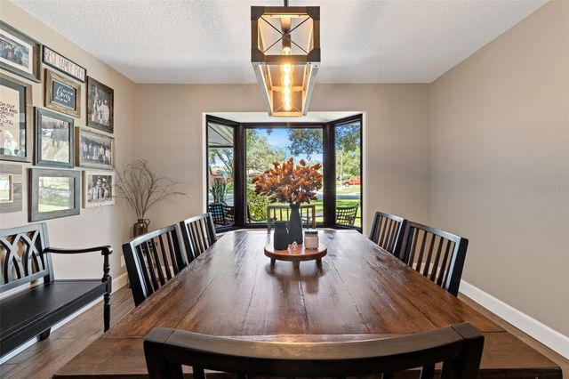 10911 VICTORIA ARBOR WAY, Temple Terrace, FL 33617