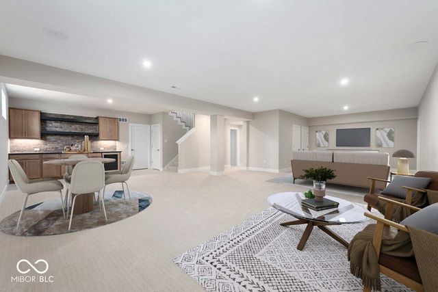 6076 Salisbury Street, Zionsville, IN 46077