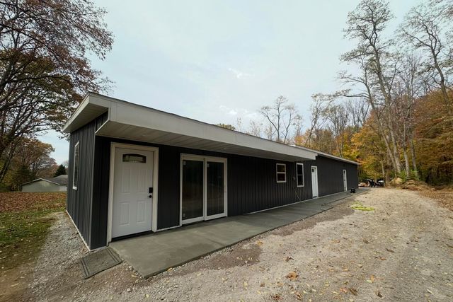 443 N 700 W, La Porte, IN 46350
