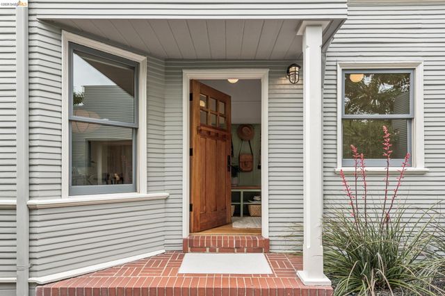 1733 Milvia Street, Berkeley, CA 94709