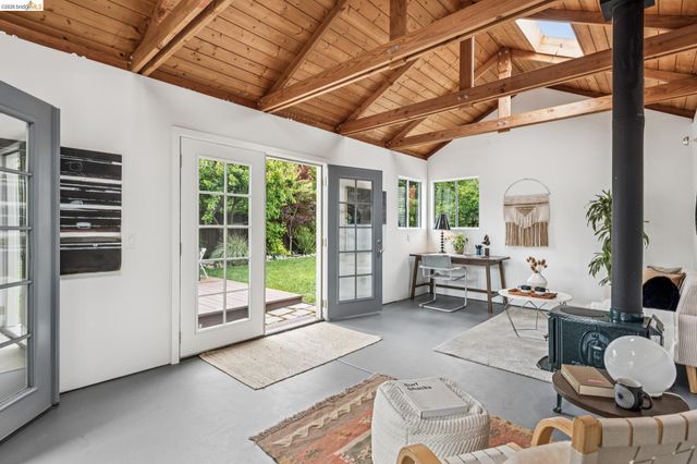 1733 Milvia Street, Berkeley, CA 94709