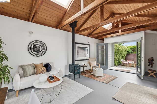 1733 Milvia Street, Berkeley, CA 94709
