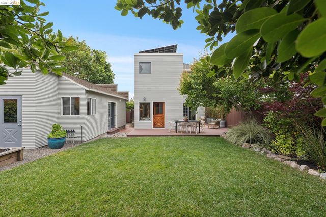 1733 Milvia Street, Berkeley, CA 94709