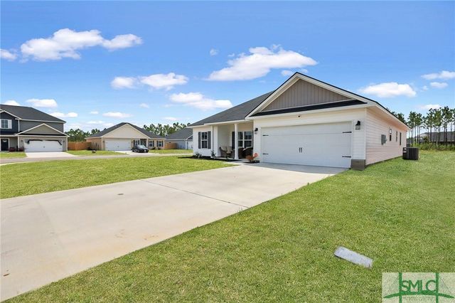 9 St. Johns Court E, Ludowici, GA 31316