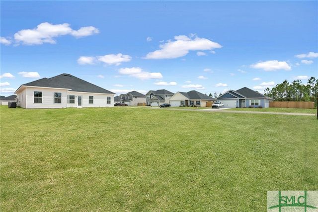 9 St. Johns Court E, Ludowici, GA 31316