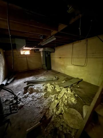 11108 Silver Lake Road, South Lyon, MI 48178