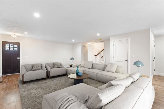 3 Trinity Way, Johnston, RI 02919