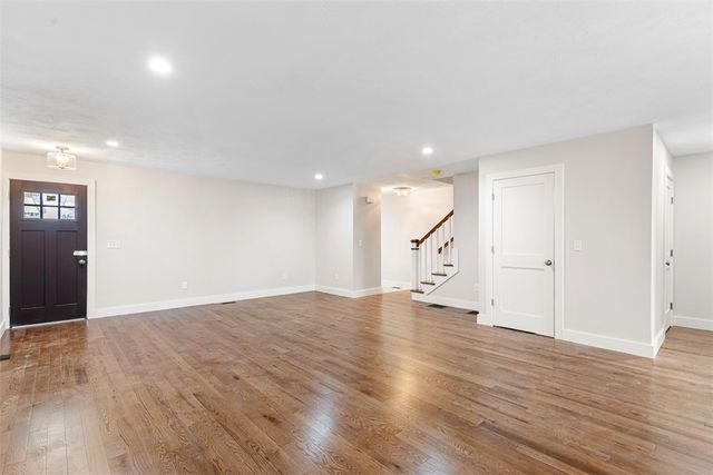 3 Trinity Way, Johnston, RI 02919