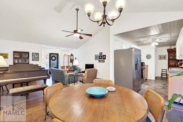 120 Four Oaks Court, Rincon, GA 31326