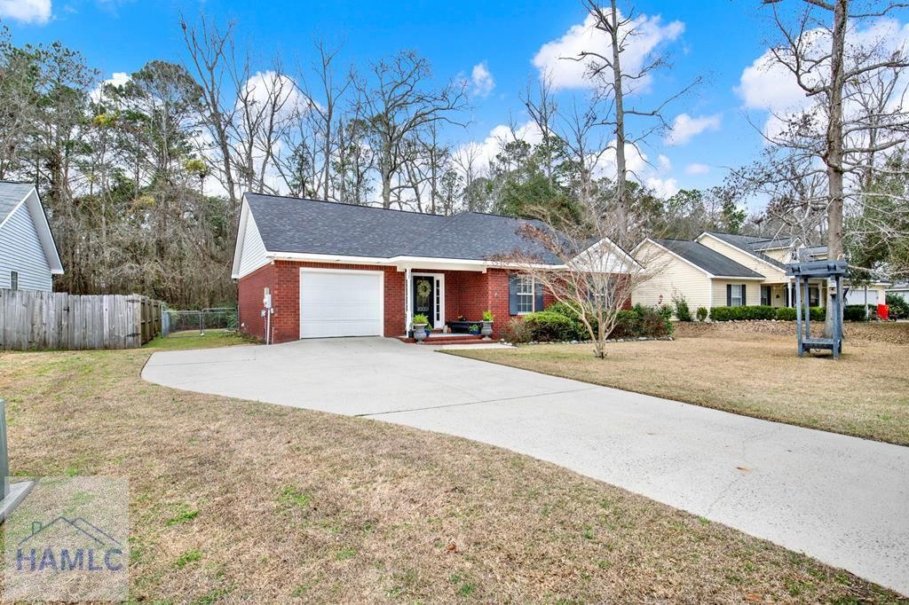 120 Four Oaks Court, Rincon, GA 31326